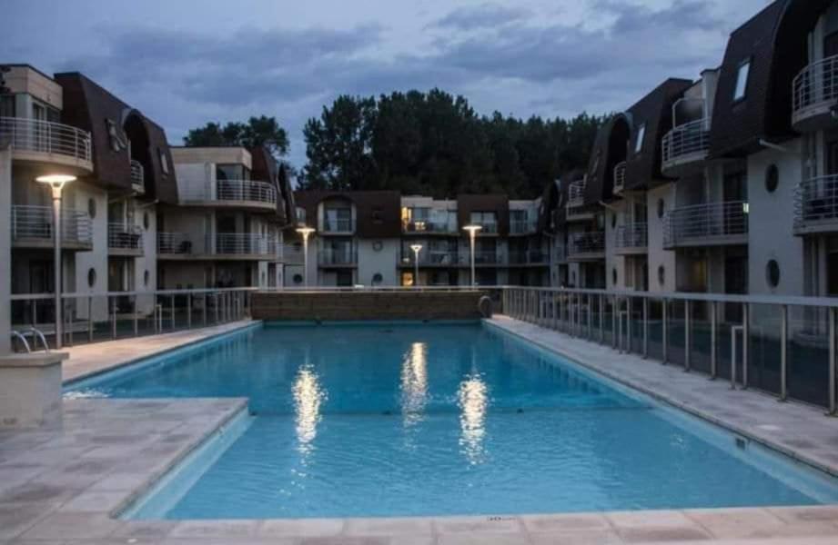 Blutsyde Estepona 008 Bredene Luaran gambar